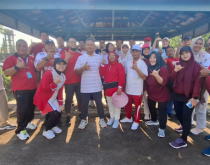 Jalan Sehat, Jumat Bersih dan Tanam Pohon Semarak Kemerdekaan RI ke-80